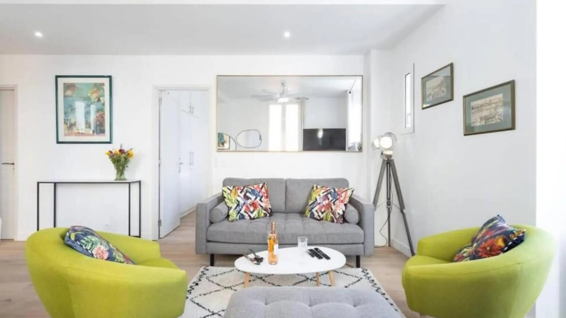 Moulin - Stunning 1 Bedroom Apt On The Port Nicea